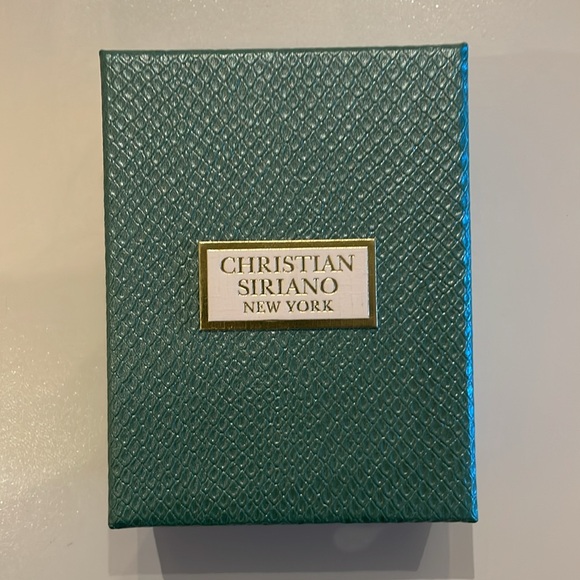 Christian Siriano Fashion Earrings | costume jewelry - Picture 3 of 3